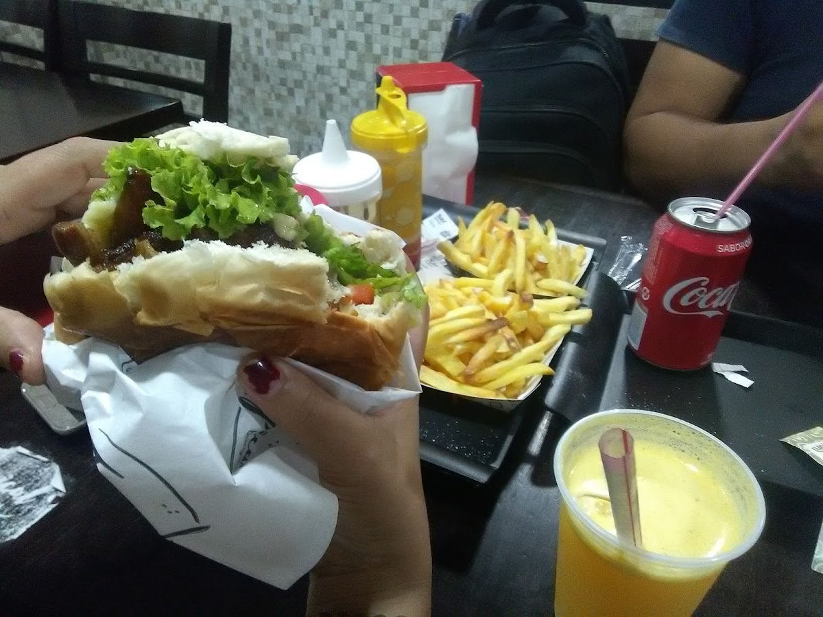 Acai & Tropical Burgers-3