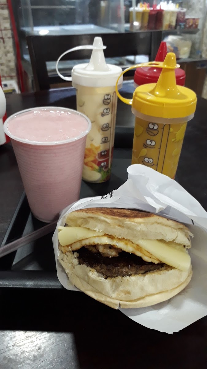 Acai & Tropical Burgers-6