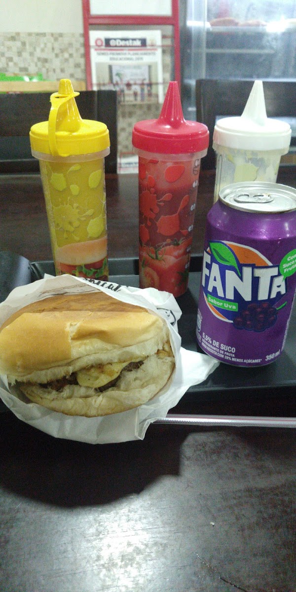 Acai & Tropical Burgers-8